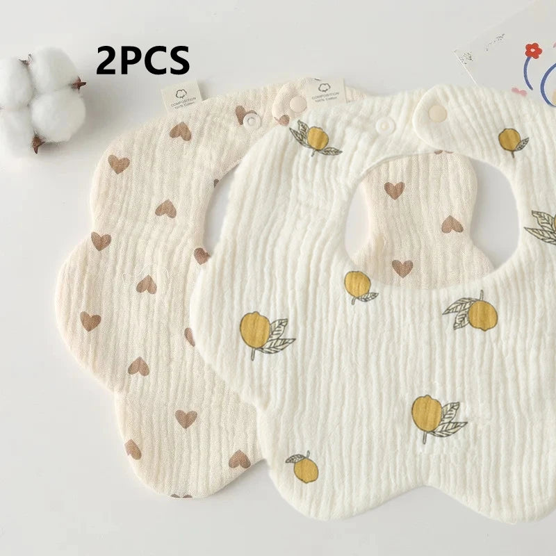 Kellan Linear Contoured Burp Cloth